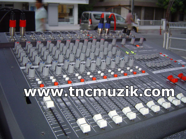 Tnc Muzik Izmir Asker Eglencesine Ses Sistemi Kiralama 4000 Watlik Profesyonel Ses Sistemi Kiralama 2x2000 Watt Kule Kabin Ful Range Power 1x4000 Wattlik Konig A 4000 Power Amfi 1x12 Kanal 1000 Watt