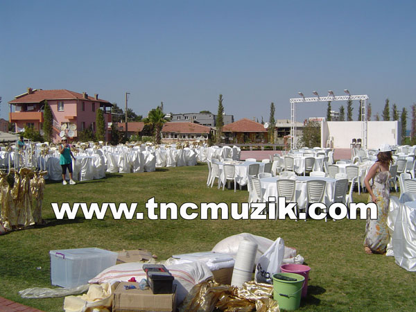 podyum kiralama izmir
